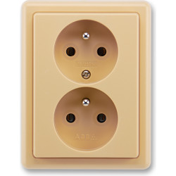 Zásuvka kompletní...