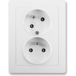 Zásuvka dvojnásobná...