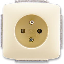 Zásuvka jednonásobná...