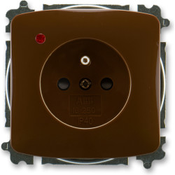 Zásuvka s ochranou před...