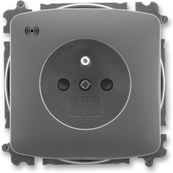 Zásuvka s ochranou před...