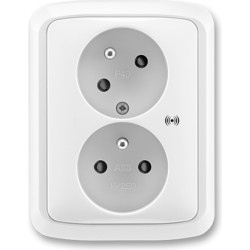 Zásuvka s ochranou před...