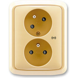 Zásuvka s ochranou před...